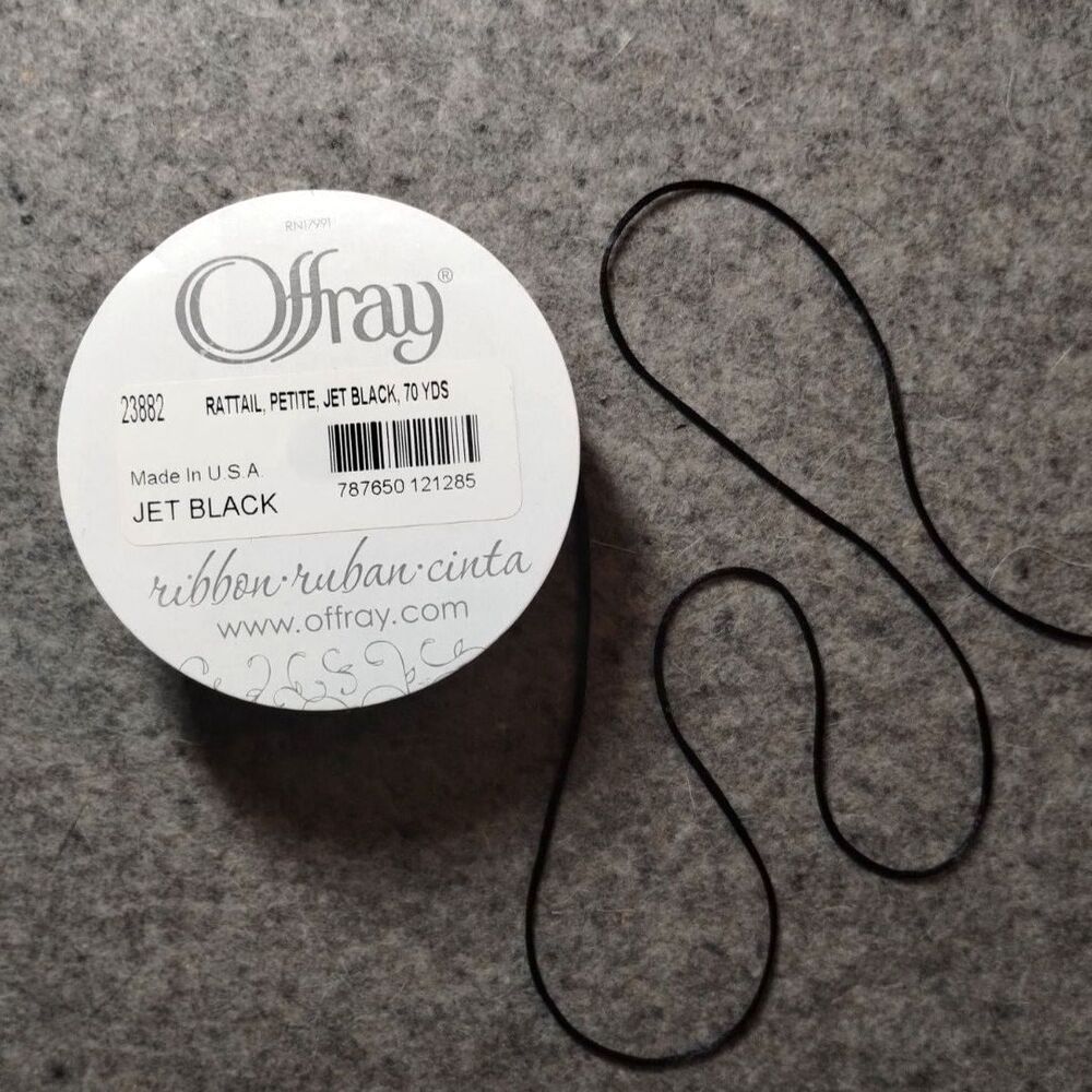 Offray Petite Rattail Cord, 1.5mm 70 Yards, Satin Smooth Cording, Jet Black NEW